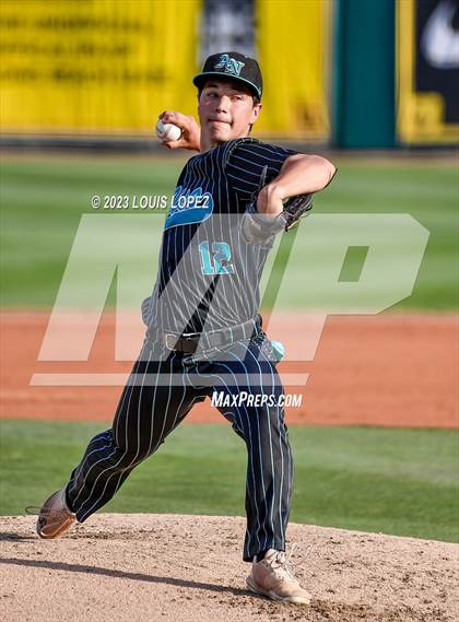 Thumbnail 3 in Aliso Niguel vs. San Marcos (CIF SS DIV 3 Championship Final) photogallery.