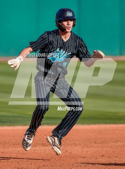 Thumbnail 3 in Aliso Niguel vs. San Marcos (CIF SS DIV 3 Championship Final) photogallery.