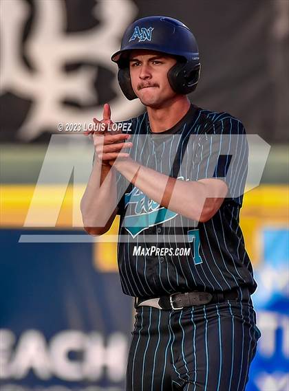 Thumbnail 3 in Aliso Niguel vs. San Marcos (CIF SS DIV 3 Championship Final) photogallery.