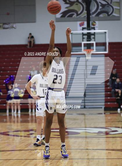 Thumbnail 1 in Fort Wayne Wayne vs. New Haven photogallery.
