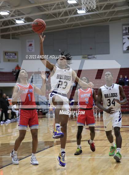 Thumbnail 3 in Fort Wayne Wayne vs. New Haven photogallery.