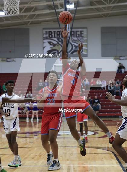 Thumbnail 2 in Fort Wayne Wayne vs. New Haven photogallery.
