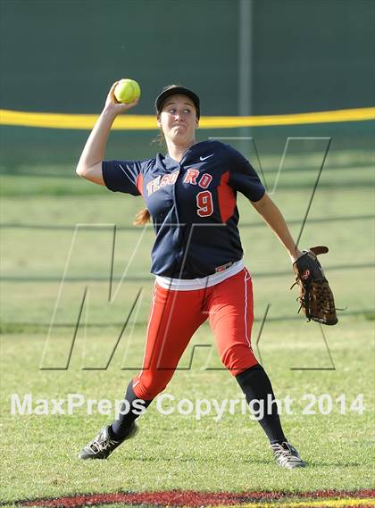 Thumbnail 3 in Tesoro @ Mission Viejo photogallery.