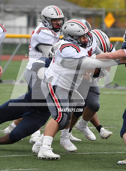 Thumbnail 3 in St. Mary's vs. Salamanca photogallery.