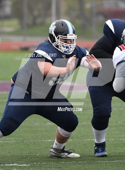 Thumbnail 2 in St. Mary's vs. Salamanca photogallery.
