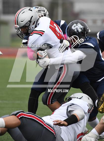 Thumbnail 3 in St. Mary's vs. Salamanca photogallery.