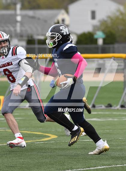 Thumbnail 1 in St. Mary's vs. Salamanca photogallery.