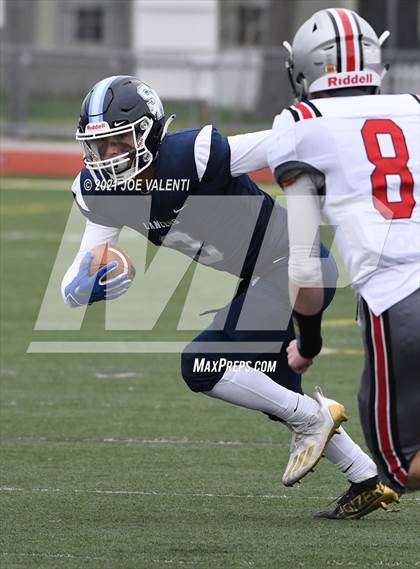 Thumbnail 2 in St. Mary's vs. Salamanca photogallery.