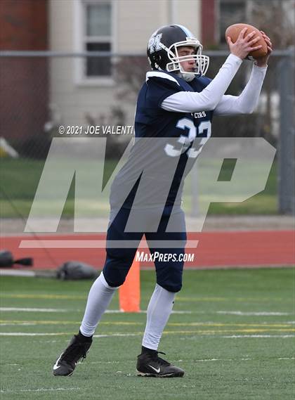 Thumbnail 2 in St. Mary's vs. Salamanca photogallery.
