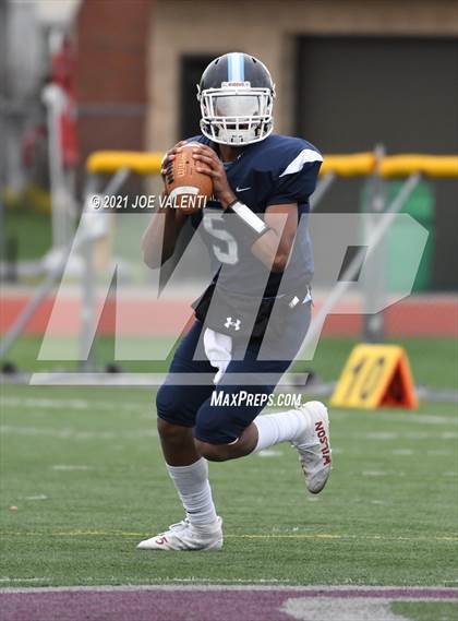 Thumbnail 2 in St. Mary's vs. Salamanca photogallery.
