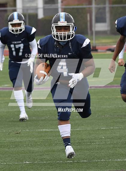 Thumbnail 3 in St. Mary's vs. Salamanca photogallery.