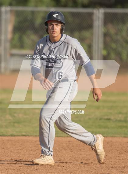 Thumbnail 2 in Gabrielino @ Marshall photogallery.