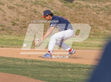 Thumbnail 2 in Gabrielino @ Marshall photogallery.
