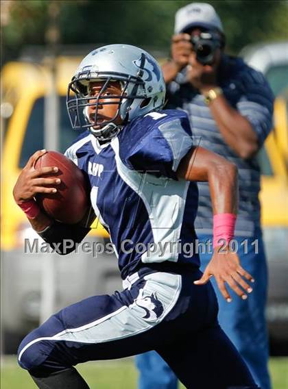 Thumbnail 1 in Lighthouse Christian @ Rolling Hills Prep photogallery.