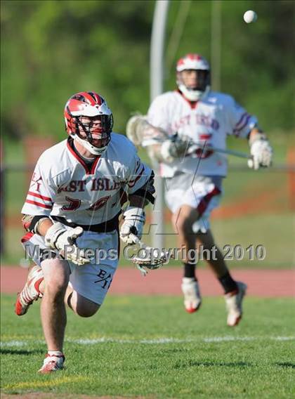 Thumbnail 1 in Whitman @ East Islip photogallery.