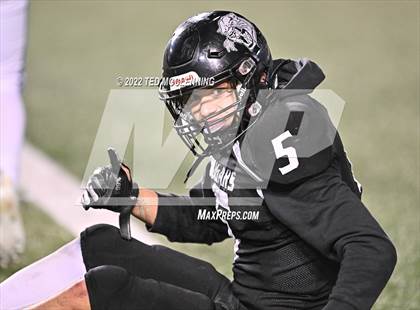 Thumbnail 2 in Izard County vs. Rector (AAA 8 Man Final) photogallery.