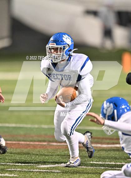 Thumbnail 3 in Izard County vs. Rector (AAA 8 Man Final) photogallery.