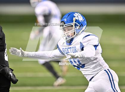 Thumbnail 2 in Izard County vs. Rector (AAA 8 Man Final) photogallery.
