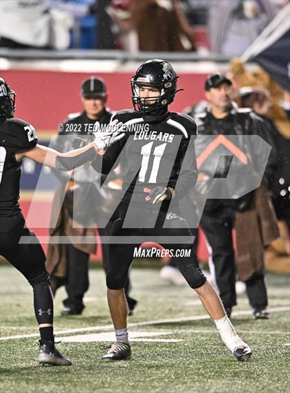 Thumbnail 3 in Izard County vs. Rector (AAA 8 Man Final) photogallery.