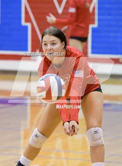 Thumbnail 2 in Queen Creek vs Mountain View (AIA 6A Round 1 Playoff)  photogallery.