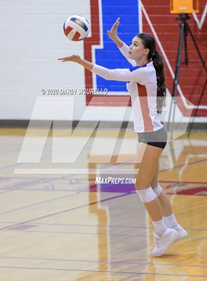 Thumbnail 2 in Queen Creek vs Mountain View (AIA 6A Round 1 Playoff)  photogallery.