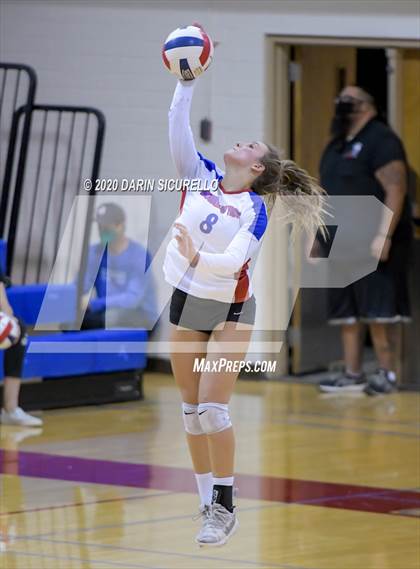 Thumbnail 1 in Queen Creek vs Mountain View (AIA 6A Round 1 Playoff)  photogallery.