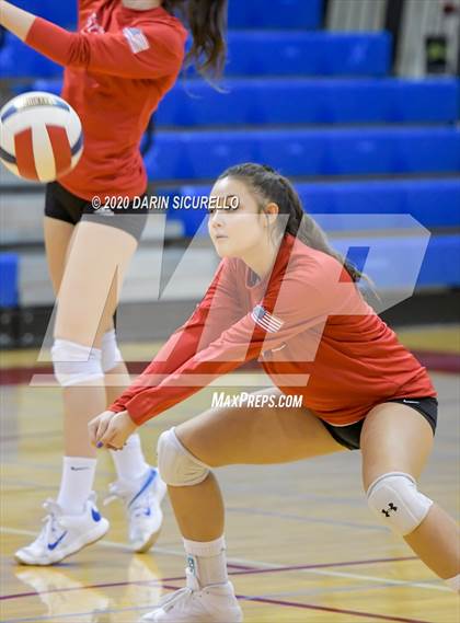 Thumbnail 1 in Queen Creek vs Mountain View (AIA 6A Round 1 Playoff)  photogallery.