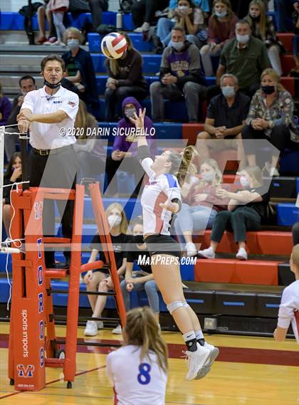 Thumbnail 1 in Queen Creek vs Mountain View (AIA 6A Round 1 Playoff)  photogallery.