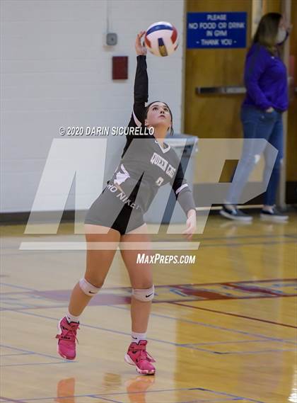 Thumbnail 3 in Queen Creek vs Mountain View (AIA 6A Round 1 Playoff)  photogallery.