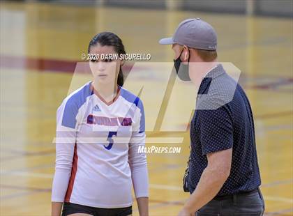 Thumbnail 2 in Queen Creek vs Mountain View (AIA 6A Round 1 Playoff)  photogallery.