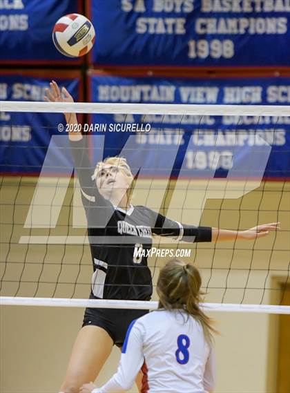 Thumbnail 2 in Queen Creek vs Mountain View (AIA 6A Round 1 Playoff)  photogallery.