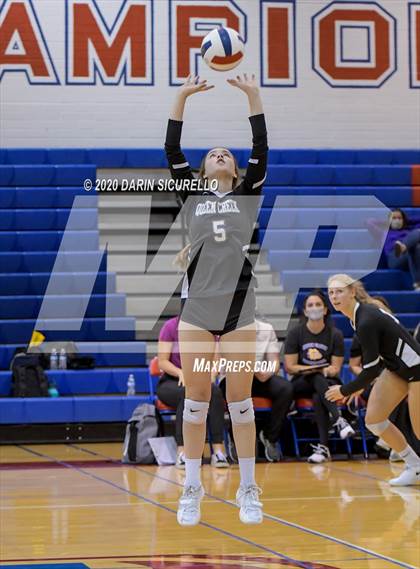 Thumbnail 1 in Queen Creek vs Mountain View (AIA 6A Round 1 Playoff)  photogallery.