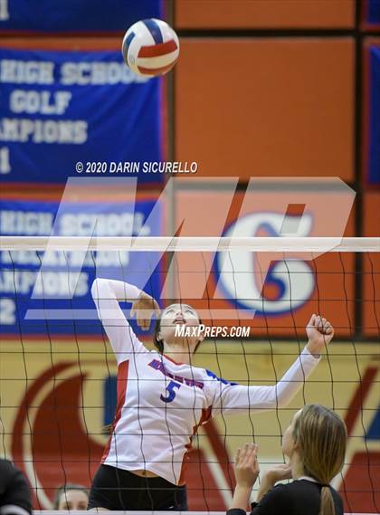 Thumbnail 3 in Queen Creek vs Mountain View (AIA 6A Round 1 Playoff)  photogallery.