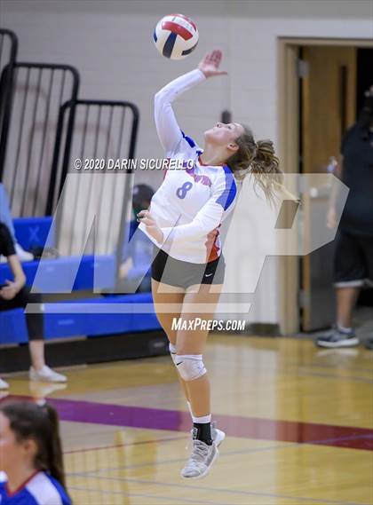 Thumbnail 3 in Queen Creek vs Mountain View (AIA 6A Round 1 Playoff)  photogallery.