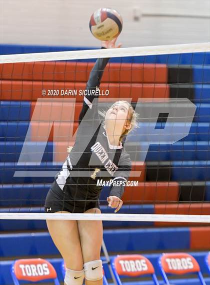 Thumbnail 3 in Queen Creek vs Mountain View (AIA 6A Round 1 Playoff)  photogallery.