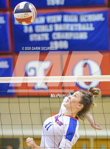 Thumbnail 2 in Queen Creek vs Mountain View (AIA 6A Round 1 Playoff)  photogallery.