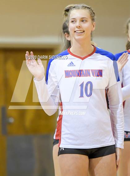 Thumbnail 1 in Queen Creek vs Mountain View (AIA 6A Round 1 Playoff)  photogallery.
