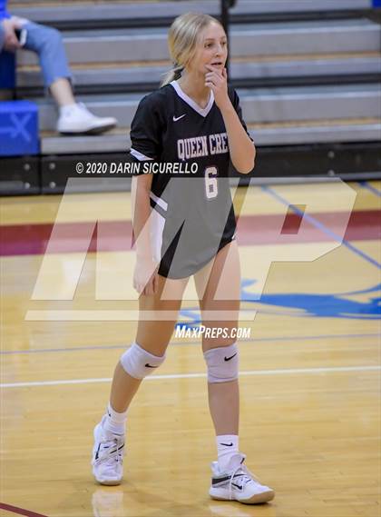 Thumbnail 2 in Queen Creek vs Mountain View (AIA 6A Round 1 Playoff)  photogallery.