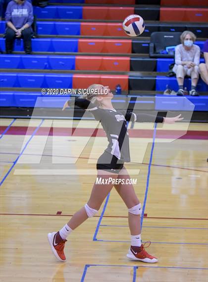 Thumbnail 3 in Queen Creek vs Mountain View (AIA 6A Round 1 Playoff)  photogallery.