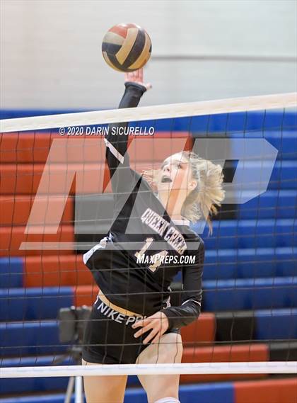 Thumbnail 2 in Queen Creek vs Mountain View (AIA 6A Round 1 Playoff)  photogallery.