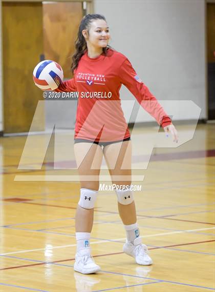 Thumbnail 3 in Queen Creek vs Mountain View (AIA 6A Round 1 Playoff)  photogallery.