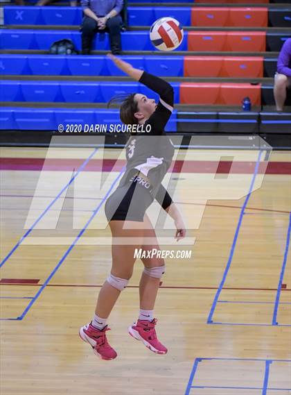 Thumbnail 2 in Queen Creek vs Mountain View (AIA 6A Round 1 Playoff)  photogallery.