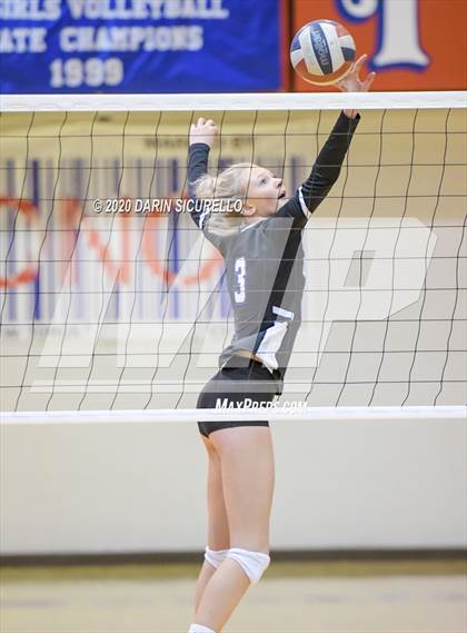Thumbnail 2 in Queen Creek vs Mountain View (AIA 6A Round 1 Playoff)  photogallery.