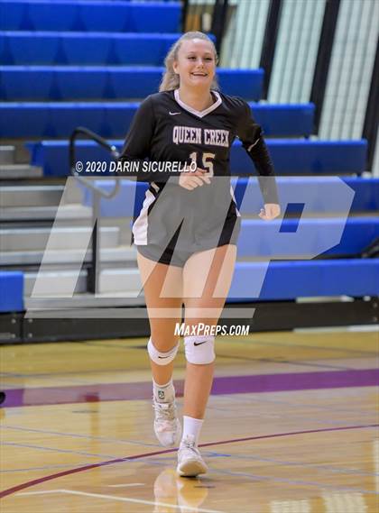 Thumbnail 3 in Queen Creek vs Mountain View (AIA 6A Round 1 Playoff)  photogallery.