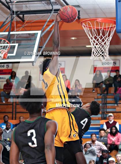 Thumbnail 2 in Greensboro Day vs. Gray Collegiate Academy (Chick-Fil-A Classic) photogallery.
