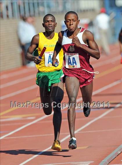 Thumbnail 2 in 117th Penn Relays (Boys 4x800m Small Schools Race 302) photogallery.