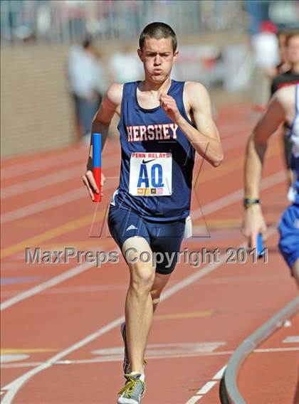 Thumbnail 3 in 117th Penn Relays (Boys 4x800m Small Schools Race 302) photogallery.