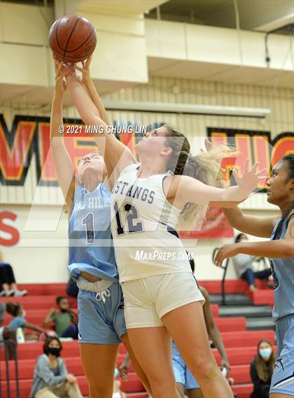 Thumbnail 3 in Dana Hills vs. Trabuco Hills (North South Tournament) photogallery.