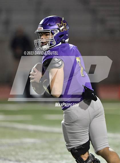 Thumbnail 3 in Soquel vs. Jurupa Hills (CIF State D4AA Final) photogallery.