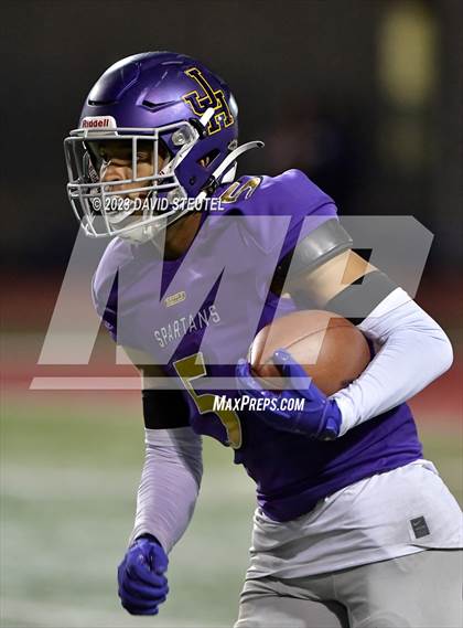 Thumbnail 2 in Soquel vs. Jurupa Hills (CIF State D4AA Final) photogallery.